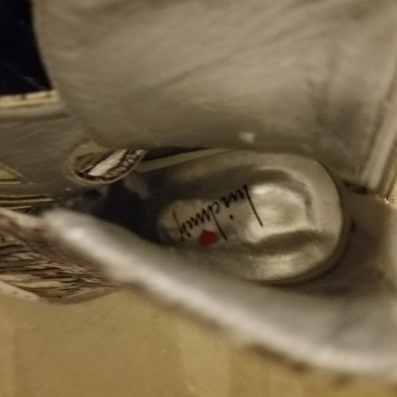 Boot Shoe - Picture 3 of 3